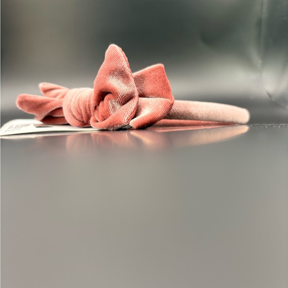 Elegant Pink Knotted Headband
